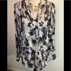 NWT Simply Vera Floral Top, size 0X